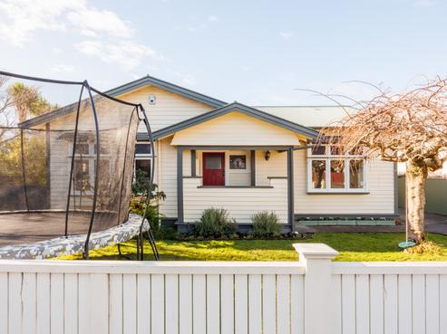 17 Regent Street, Palmerston North Central
