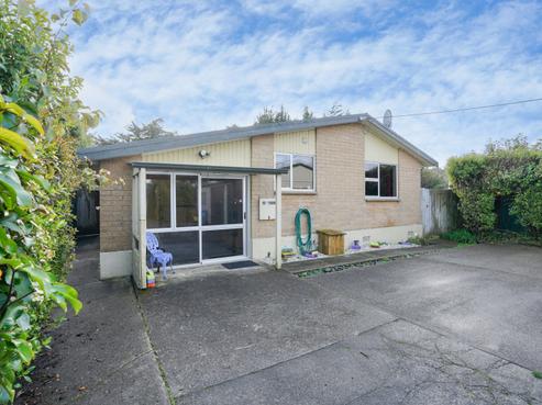 28 Dunns Road, Otatara