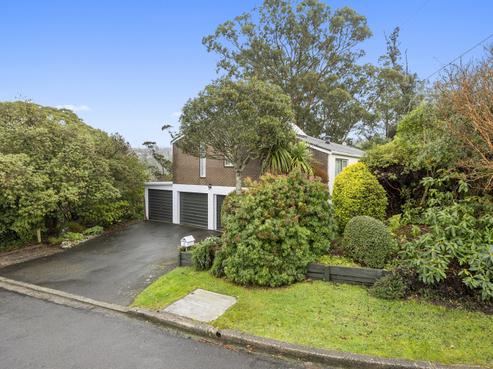 15 Helensburgh Road, Halfway Bush