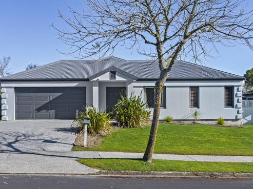 10 Portobello Way, Huntington