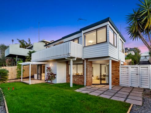2/39 Rangitoto Terrace, Milford