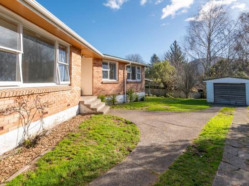 39 Mount View Drive, Mangakakahi