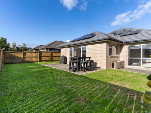 8 Lamborn Drive, Papakura