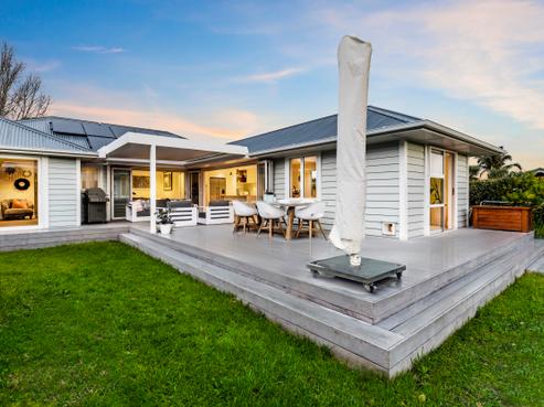 2/11 Hart Road, Hauraki