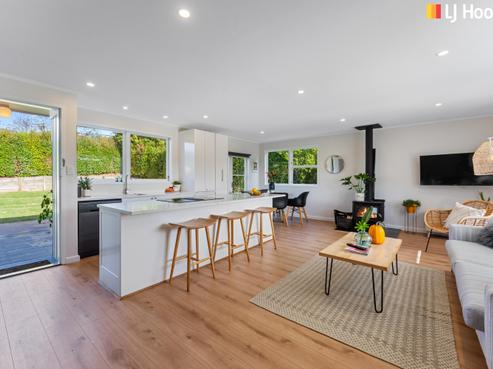 17 Pakiri Road, Leigh