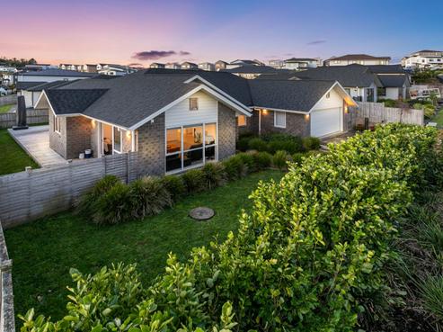 39 Takurua Terrace, Orewa