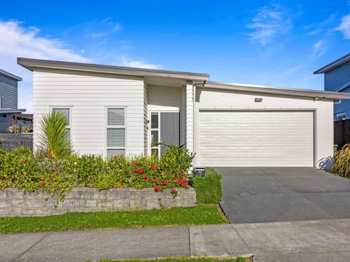17 Kukuwai Avenue, Red Beach