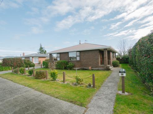 41 Main Street, Mataura