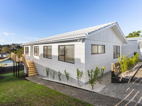 39 Cockayne Crescent, Sunnynook
