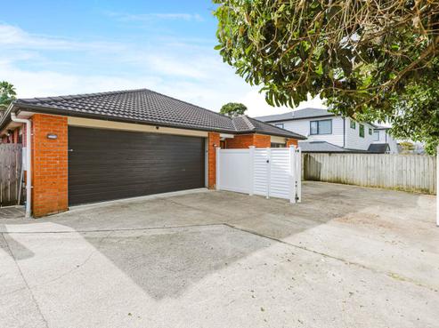 10D Evans Road, Weymouth