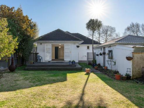 102 Rose Street, Somerfield