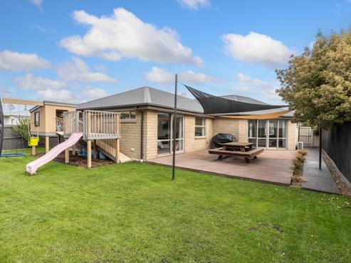 18 Thurso Place, New Brighton