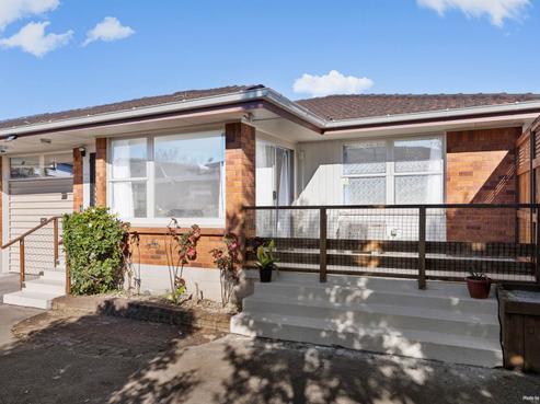 2/33 Central Avenue, Papatoetoe