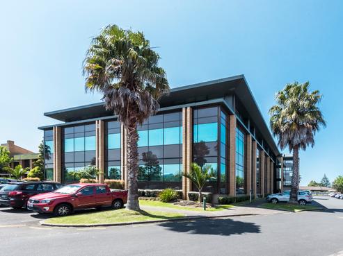 50 Centreway Road, Orewa