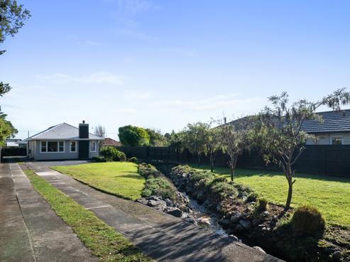118 Main Road, Waikanae