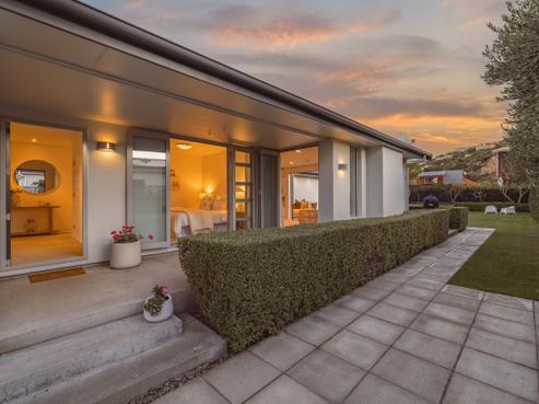23 Celia Street, Redcliffs