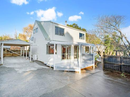 10A Thomas Rea Place, Te Atatu South