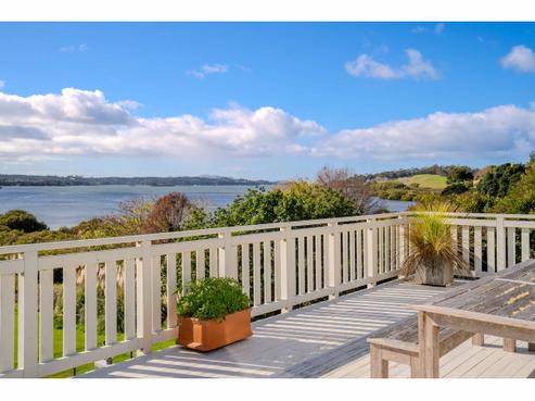 11 The Lookout, Kerikeri