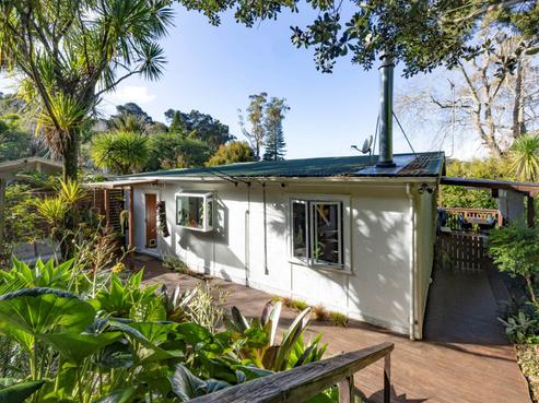 680 South Titirangi Road, Titirangi