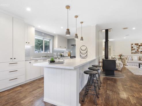 2383 South Eyre Road, West Eyreton