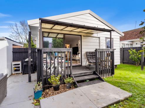 2/29 Cleek Road, Mangere East