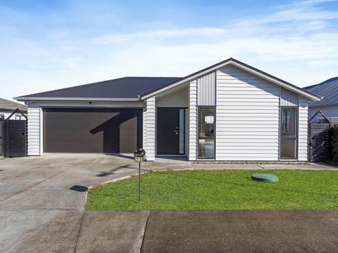 22 Holcroft Street, Papakura