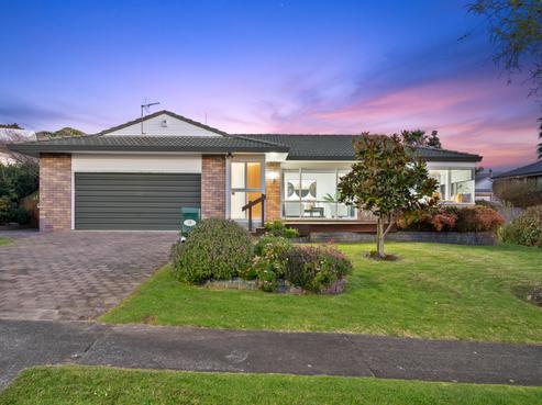 13 Kuripaka Crescent, The Gardens