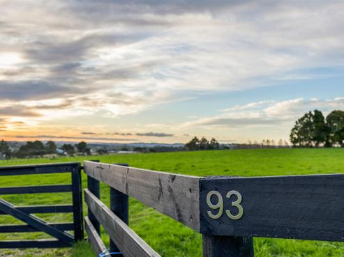 93 Nixon Road, Taupaki