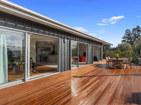 962 Kahikatea Flat Road, Waitoki