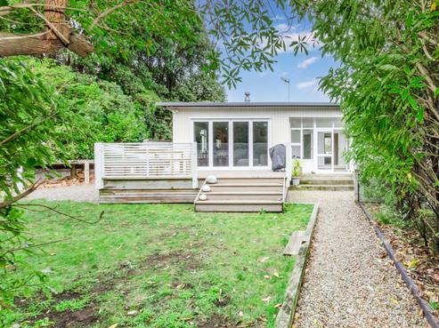 8 Ngaio Road, Raumati Beach