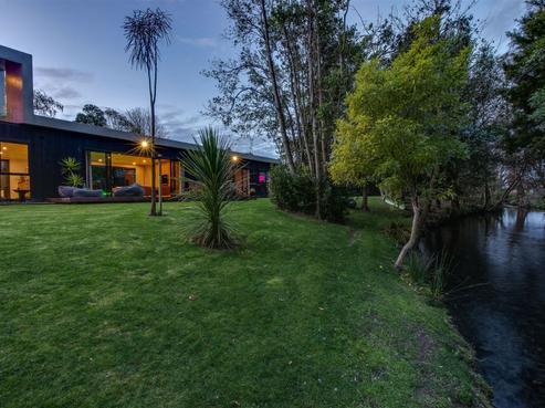 11 Girvan Street, Fendalton