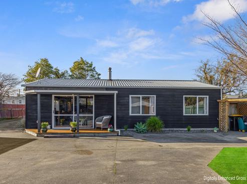 12A Pharazyn Street, Feilding