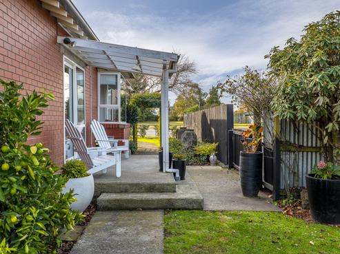 21 South Terrace, Darfield