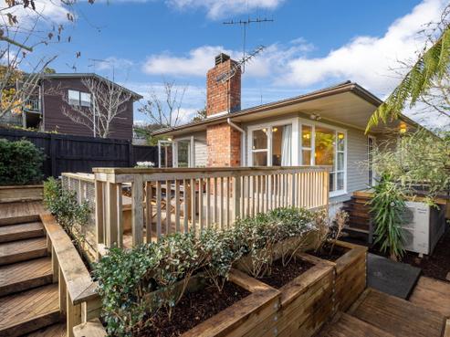 15 Drome View Place, Beach Haven