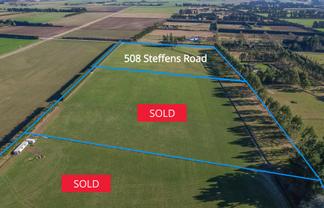 508 Steffens Road and 2399 Oxford Road, Oxford