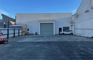 Industrial Warehousing 540m2 and Yard 306m2