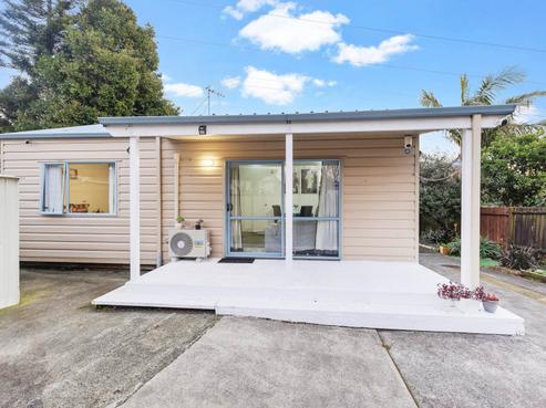 34A Sikkim Crescent, Clover Park