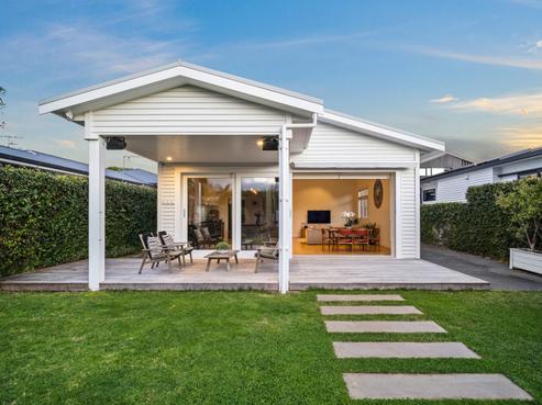 4 Seacombe Road, Point Chevalier