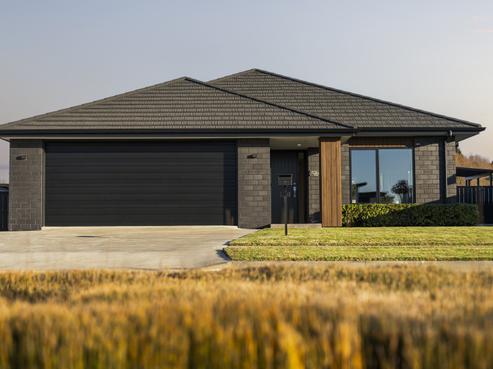 7 Kotare Drive, Coastlands