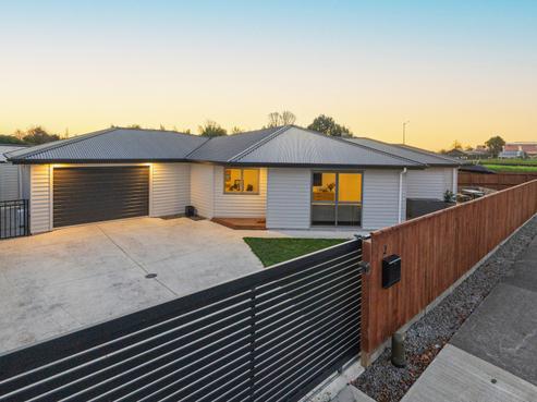 2 Seddon Street, Takaro