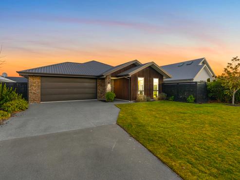 7 Glenturret Drive, Casebrook