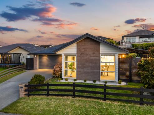 18 Steamer Road, Silverdale
