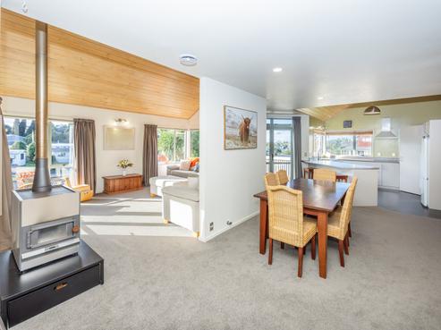 116 Amanda Avenue, Dinsdale