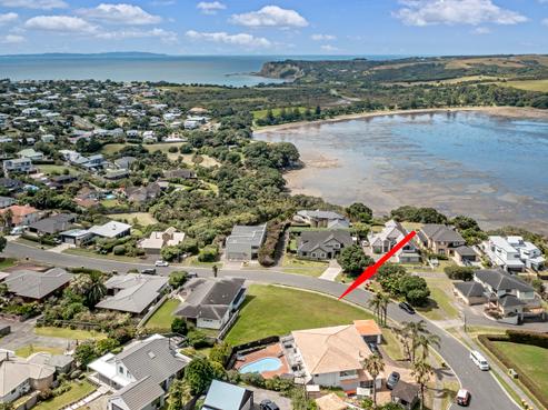 28 Clansman Terrace, Gulf Harbour
