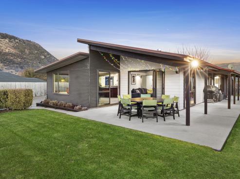 11 Juno Place, Wanaka