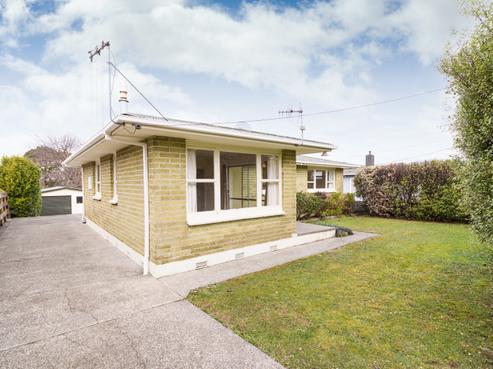 13 Mcclure Street, Feilding