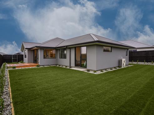 17 McCaw Road, Lincoln