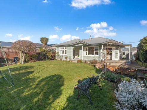 132 Rutland Street, Saint Albans