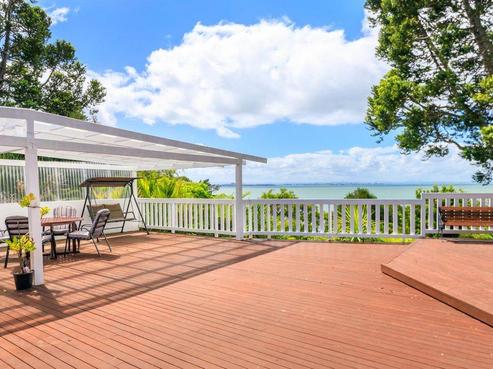 122 Otitori Bay Road, Titirangi