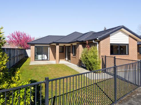 5/63 Knighton Road, Hillcrest